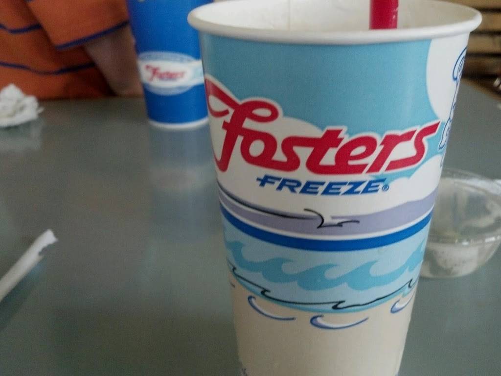 Fosters Freeze | restaurant | 7880 Monterey Rd, Gilroy, CA 95020, USA | 4088424519 OR +1 408-842-4519