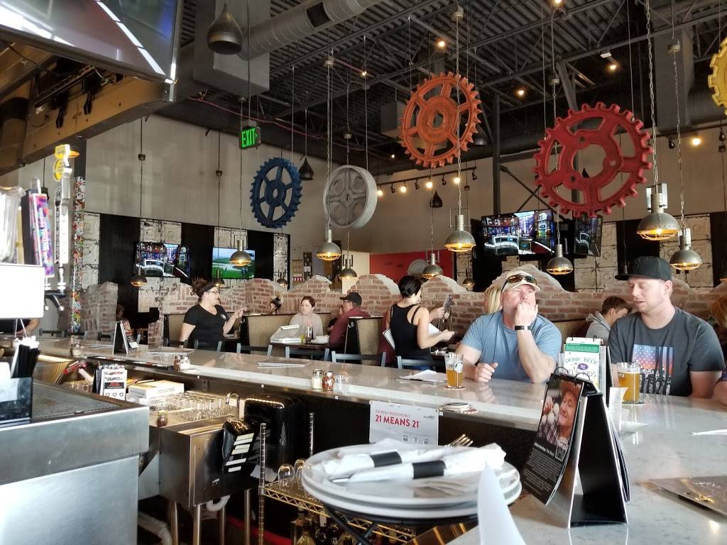 Parrys Pizzeria & Bar | restaurant | 4874 Thompson Pkwy, Johnstown, CO 80534, USA | 9705411775 OR +1 970-541-1775