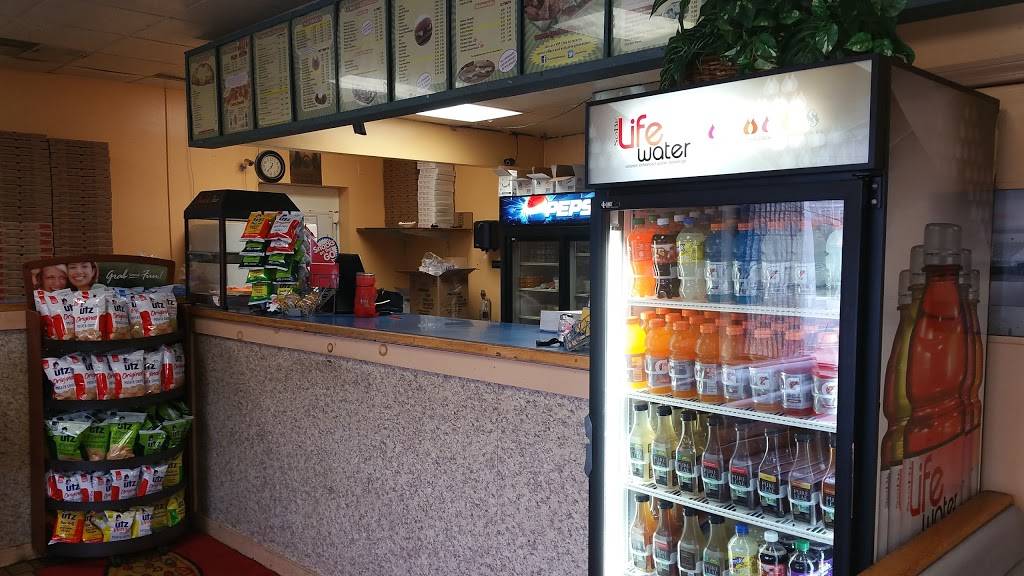 Apollon Roast Beef & Pizza | restaurant | 1 North Ave, Attleboro, MA 02703, USA | 5082264483 OR +1 508-226-4483