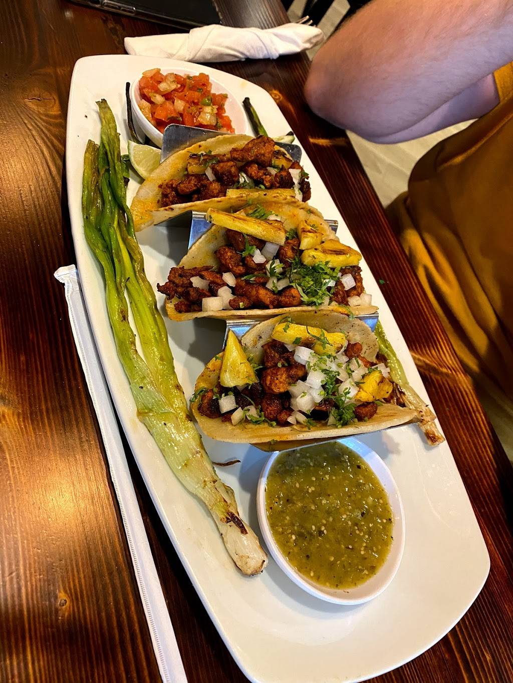 Q delicias | restaurant | 3980 Southside Blvd, Jacksonville, FL 32216, USA | 9042533477 OR +1 904-253-3477