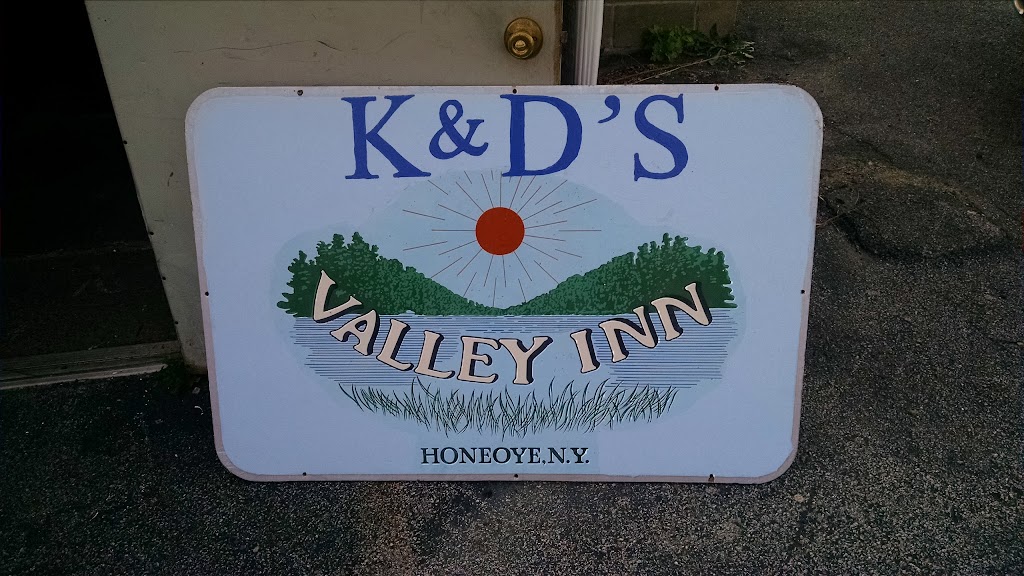 Valley Inn | restaurant | 8970 Main St, Honeoye, NY 14471, USA | 5852295400 OR +1 585-229-5400
