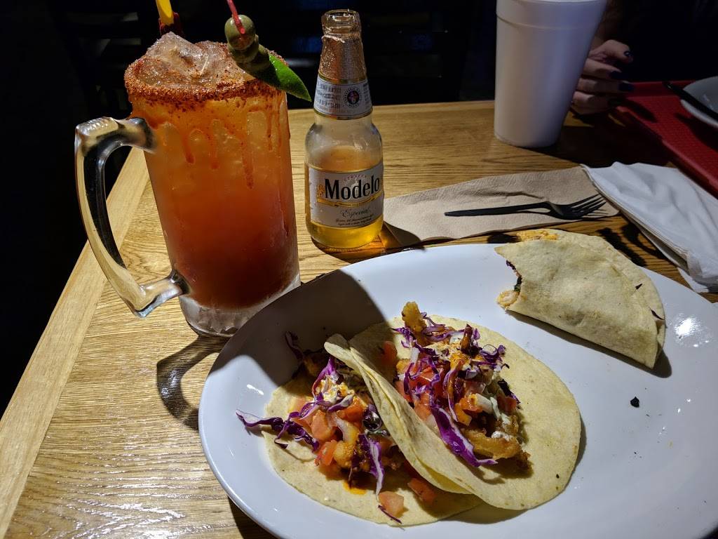 Maskadores Taco Shop | restaurant | 1721 E Warner Rd, Tempe, AZ 85284, USA | 4802847000 OR +1 480-284-7000