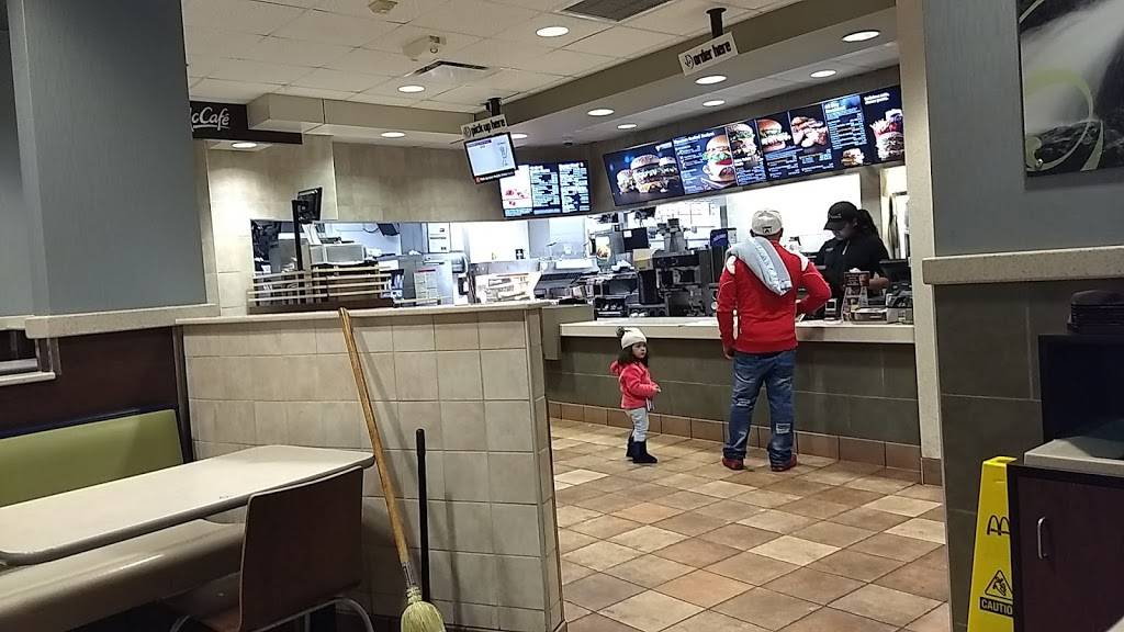 McDonalds | cafe | 4002 University Dr, Huntsville, AL 35816, USA | 2568373970 OR +1 256-837-3970