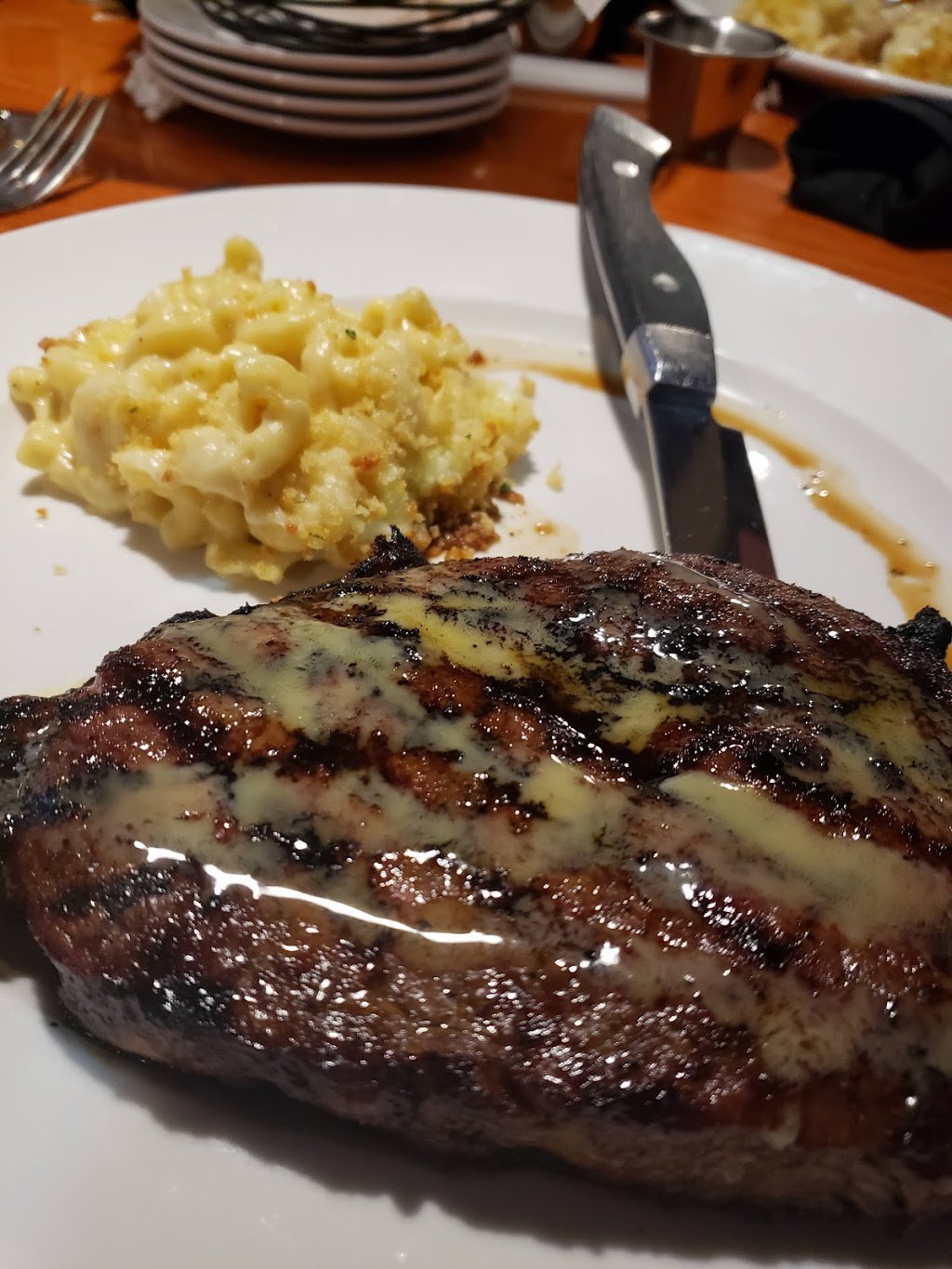 Briquettes Steakhouse | restaurant | 312 Schillinger Rd S, Mobile, AL 36608, USA | 2516077200 OR +1 251-607-7200