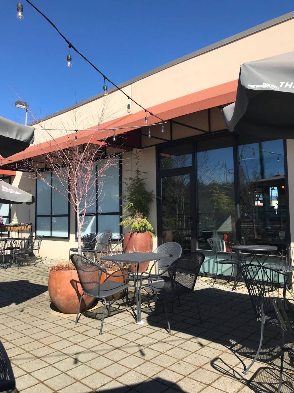 Maple Valley Bar & Grill | restaurant | 23846 SE Kent Kangley Rd, Maple Valley, WA 98038, USA | 4253587210 OR +1 425-358-7210