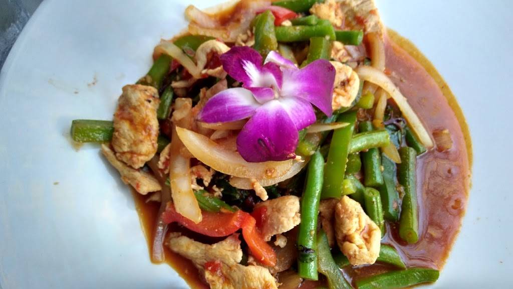 The Blue Elephant Trail | restaurant | 7 S Main St, West Hartford, CT 06107, USA | 8602334405 OR +1 860-233-4405