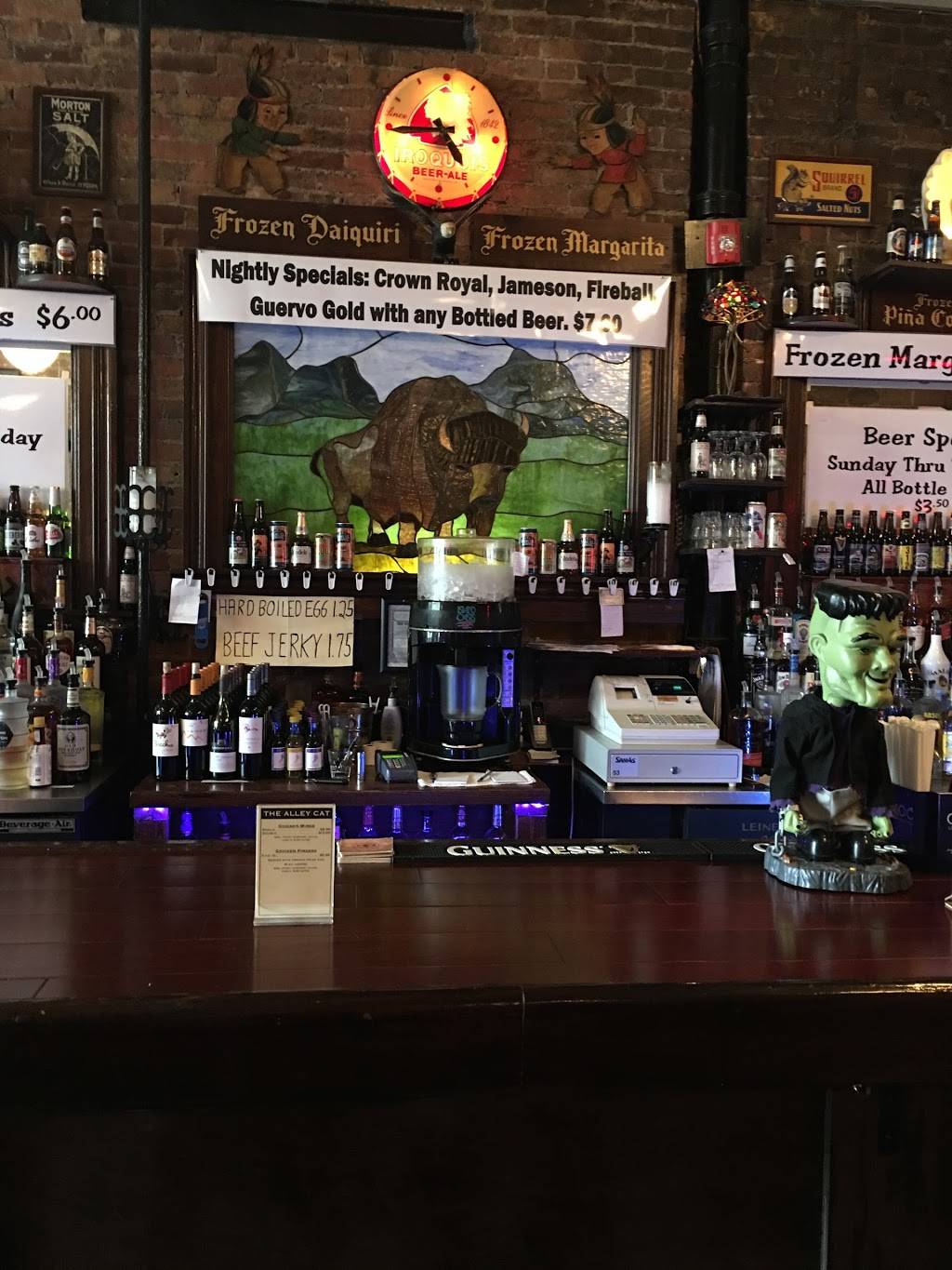 The Alley Cat | restaurant | 199 Allen St, Buffalo, NY 14201, USA | 7162358215 OR +1 716-235-8215