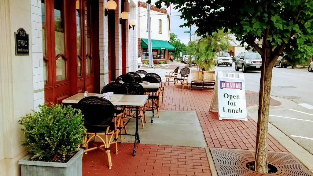 Miramar Bistro | restaurant | 301 Waukegan Ave, Highwood, IL 60040, USA | 8474331078 OR +1 847-433-1078