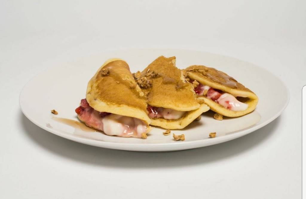 McDonalds | cafe | 12026 NE Airport Way, Portland, OR 97230, USA | 5032531695 OR +1 503-253-1695