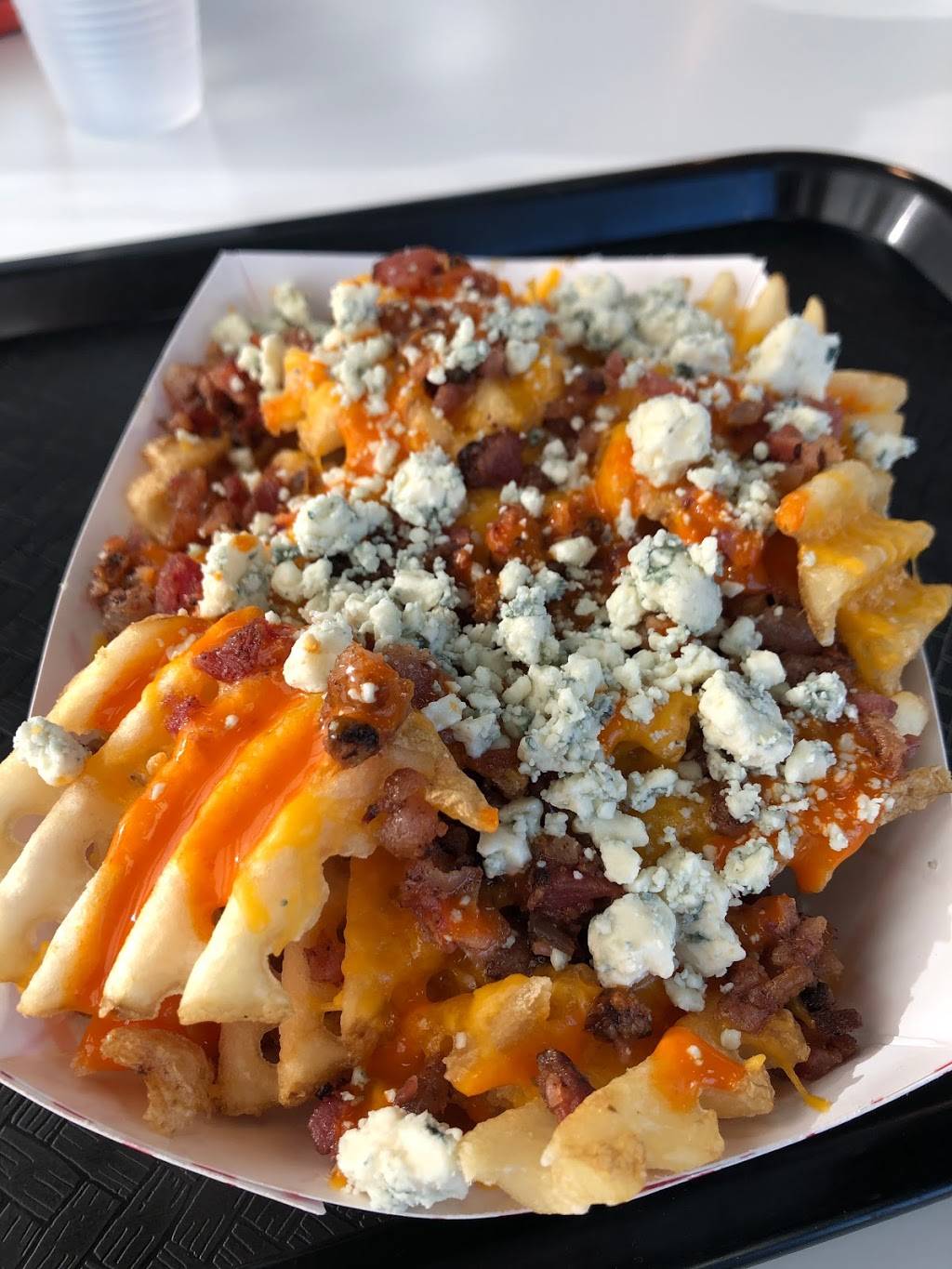 The Wing Coop | restaurant | 569 N 300 W, Salt Lake City, UT 84103, USA | 8012749464 OR +1 801-274-9464