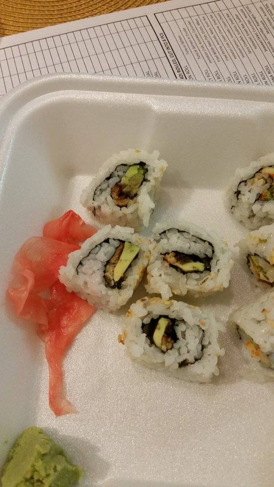 Fongs Sushi | restaurant | 15311 Amberly Dr, Tampa, FL 33647, USA | 8139773838 OR +1 813-977-3838