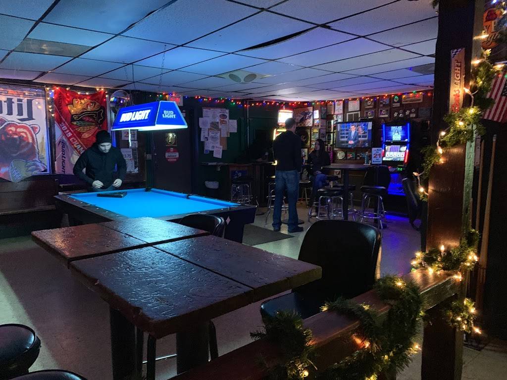 AB Gustos Bar & Grill | restaurant | 2115 Plainfield Rd, Crest Hill, IL 60403, USA | 8157444159 OR +1 815-744-4159