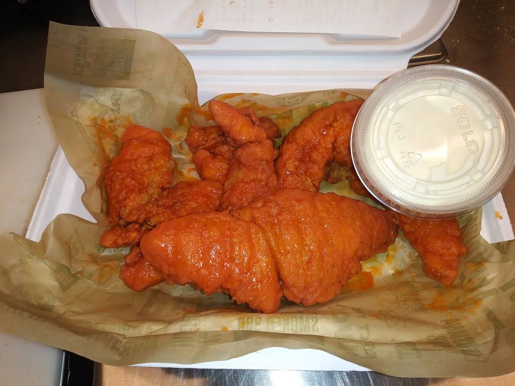 Wingstop | restaurant | 7659 New Hampshire Ave, Takoma Park, MD 20912, USA | 2406415852 OR +1 240-641-5852