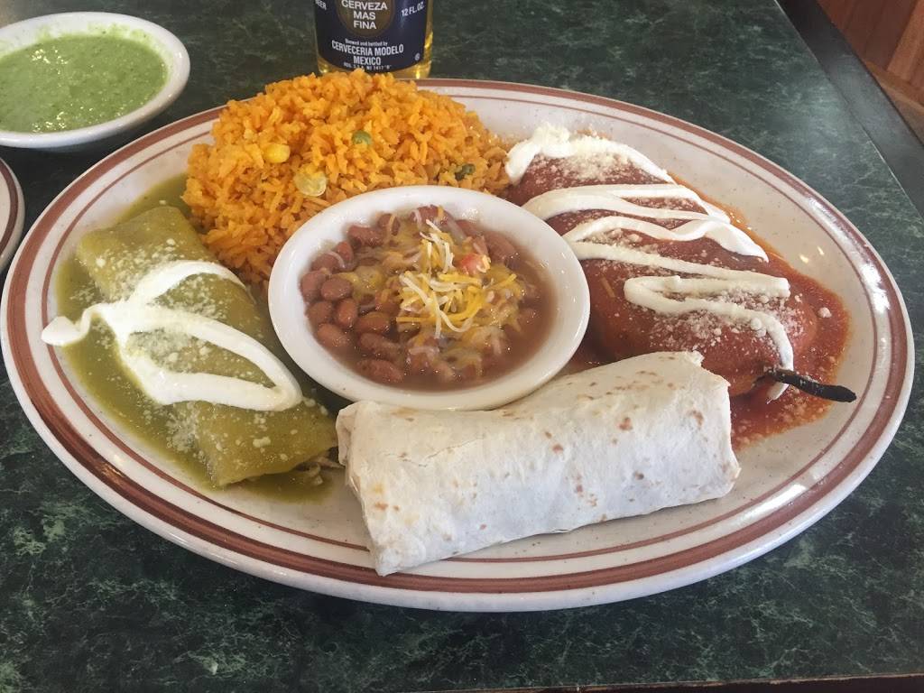 Fiesta Mexicana | restaurant | 327 12th St, Hammonton, NJ 08037, USA | 6097041611 OR +1 609-704-1611