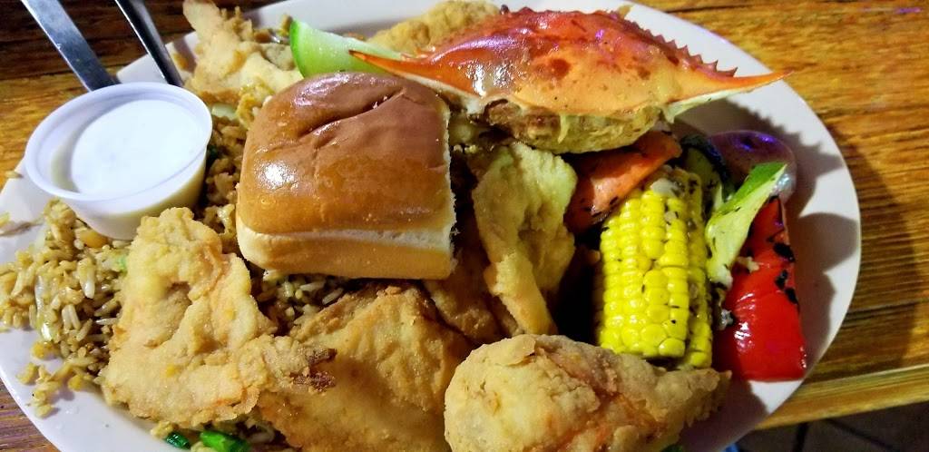 Mambo Seafood | restaurant | 12333 East Fwy, Houston, TX 77015, USA | 7136370553 OR +1 713-637-0553