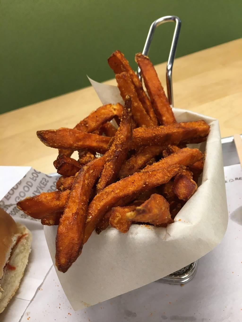 A&W Canada | restaurant | 75 Resolution Dr, Brampton, ON L6W 0A6, Canada | 2892980277 OR +1 289-298-0277