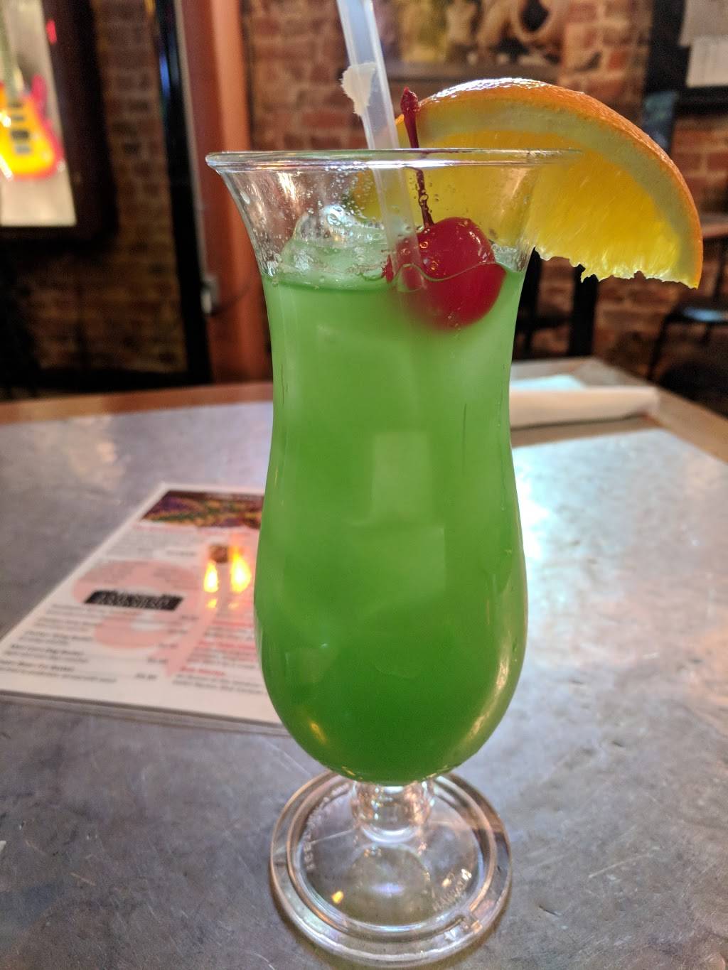 Brickhouse Bar & Grill | restaurant | 218 S Main St, Jonesboro, AR 72401, USA | 8703362441 OR +1 870-336-2441