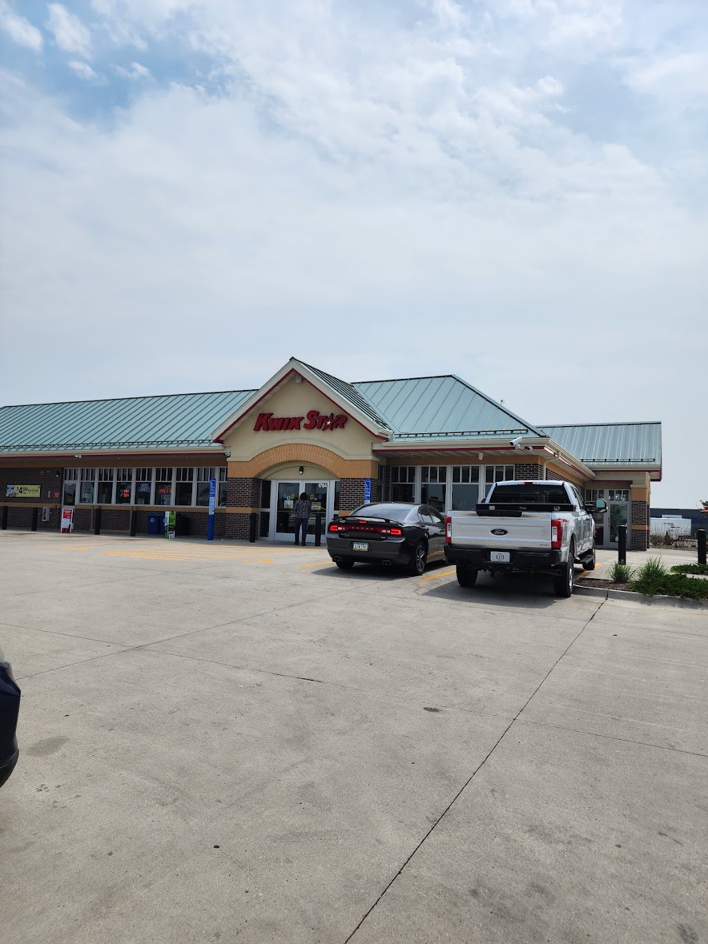 KWIK STAR #1068 | restaurant | 1704 Broad St, Story City, IA 50248, USA | 5157332034 OR +1 515-733-2034