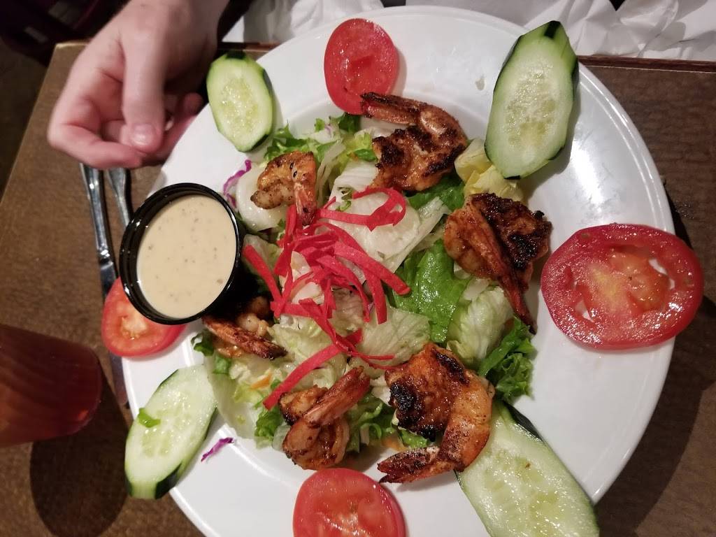 Pier 36 Seafood & Oyster Bar | restaurant | 1410 E Hwy 90 Alt #200, Richmond, TX 77406, USA | 2812384800 OR +1 281-238-4800