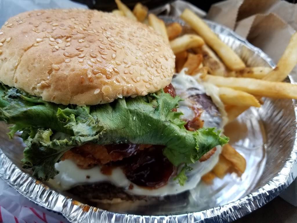 Stewarts All American Restaurant | restaurant | 340 Saw Mill Rd, West Haven, CT 06516, USA | 2039321401 OR +1 203-932-1401