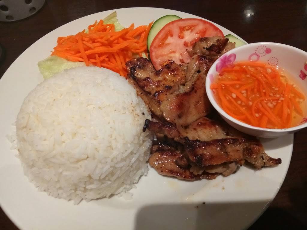 Pho Hung and Grill | restaurant | White Oak Shopping Center,, 11225 New Hampshire Ave, Silver Spring, MD 20904, USA | 3015921515 OR +1 301-592-1515