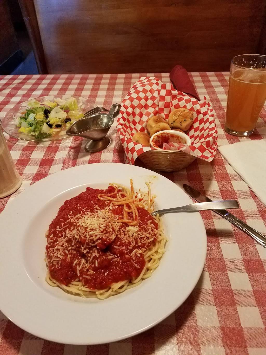 Augustinos Italian Restaurant | restaurant | 2006, 12554 Valley View St, Garden Grove, CA 92845, USA | 7148912695 OR +1 714-891-2695