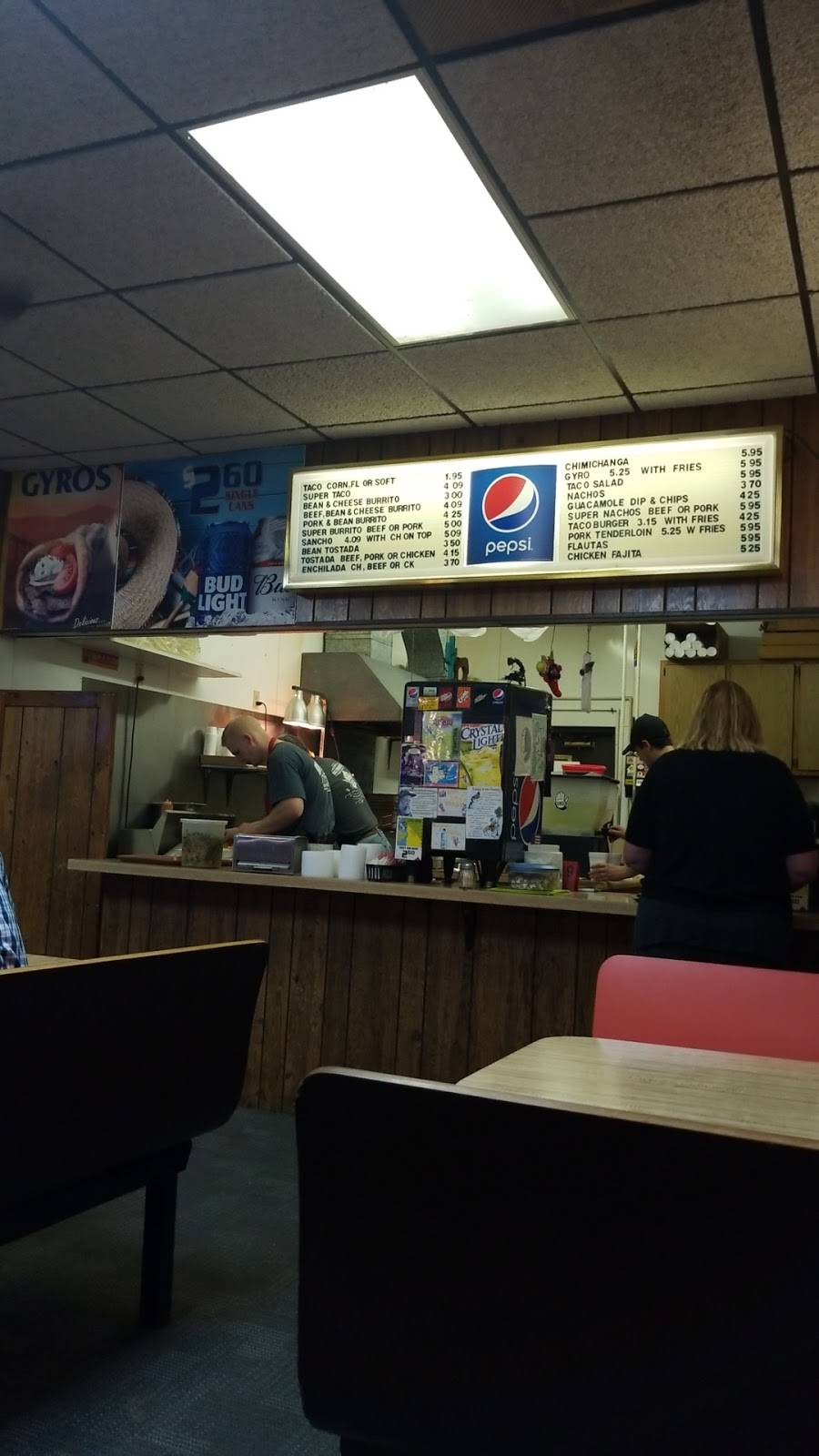 Taco Villa | restaurant | 1695 Hilltop Dr, Warsaw, MO 65355, USA | 6604386027 OR +1 660-438-6027