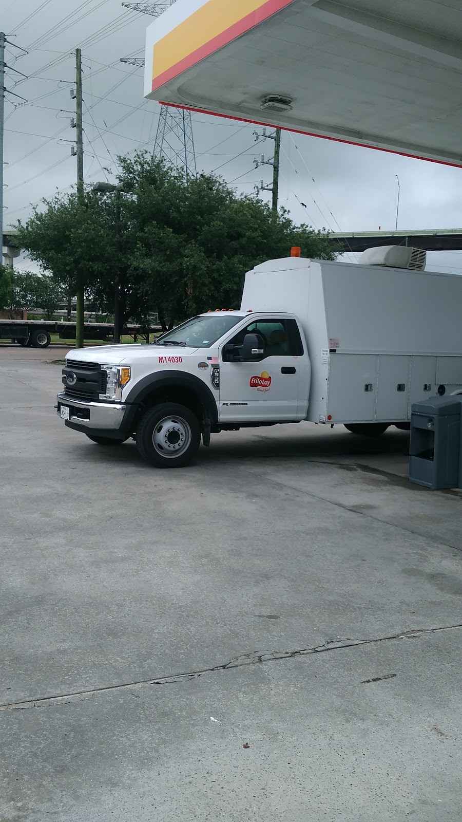 Shell | restaurant | 743 N Sam Houston Pkwy E, Houston, TX 77060, USA | 2814058790 OR +1 281-405-8790