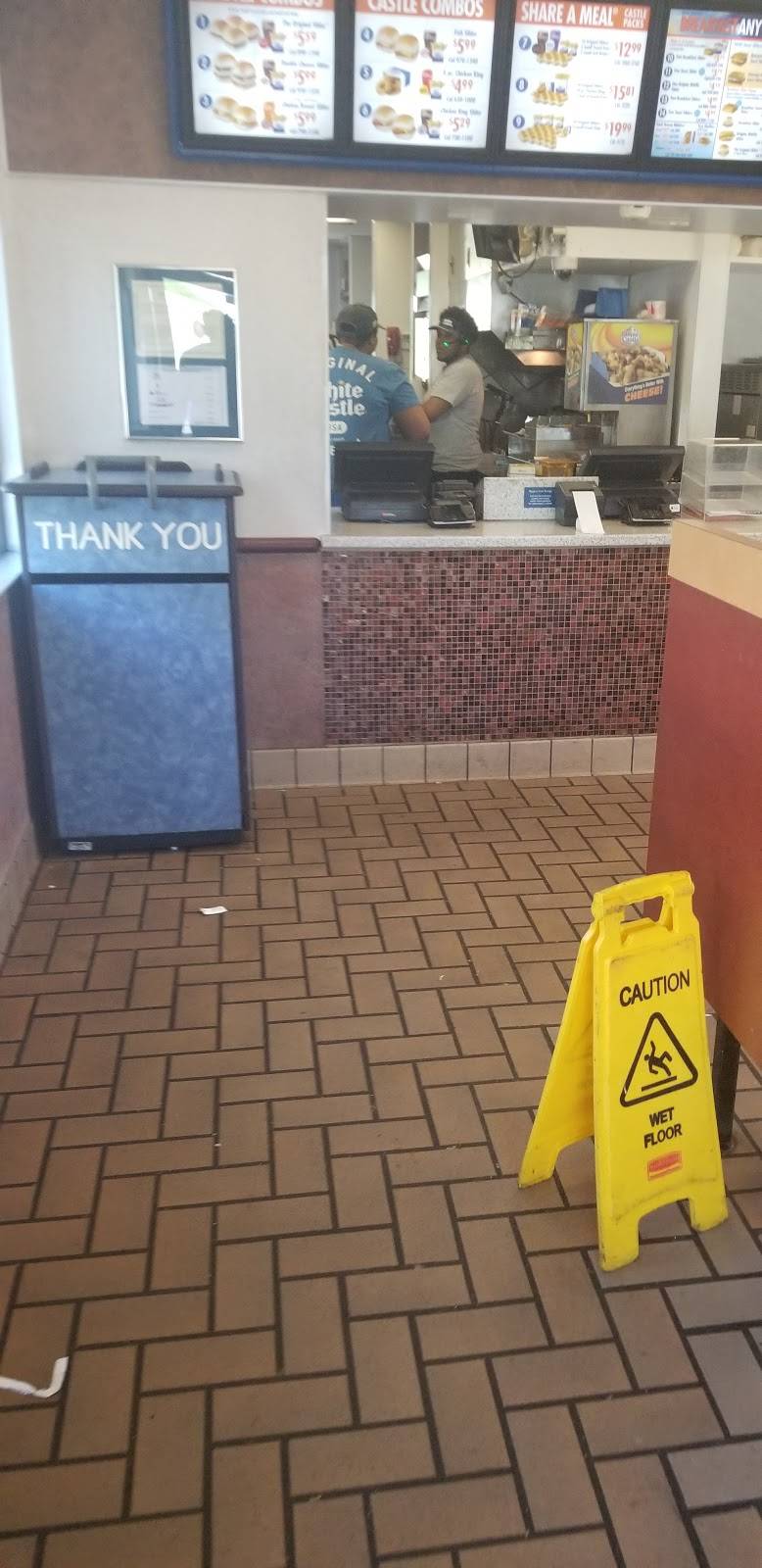 White Castle | restaurant | 64 W Mitchell Ave, Cincinnati, OH 45217, USA | 5136414000 OR +1 513-641-4000