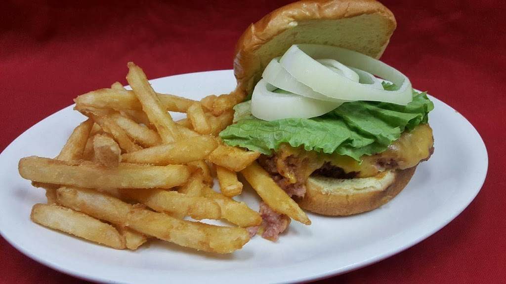 Tailgater | restaurant | 140 E Main St, Marcellus, MI 49067, USA | 2696460494 OR +1 269-646-0494