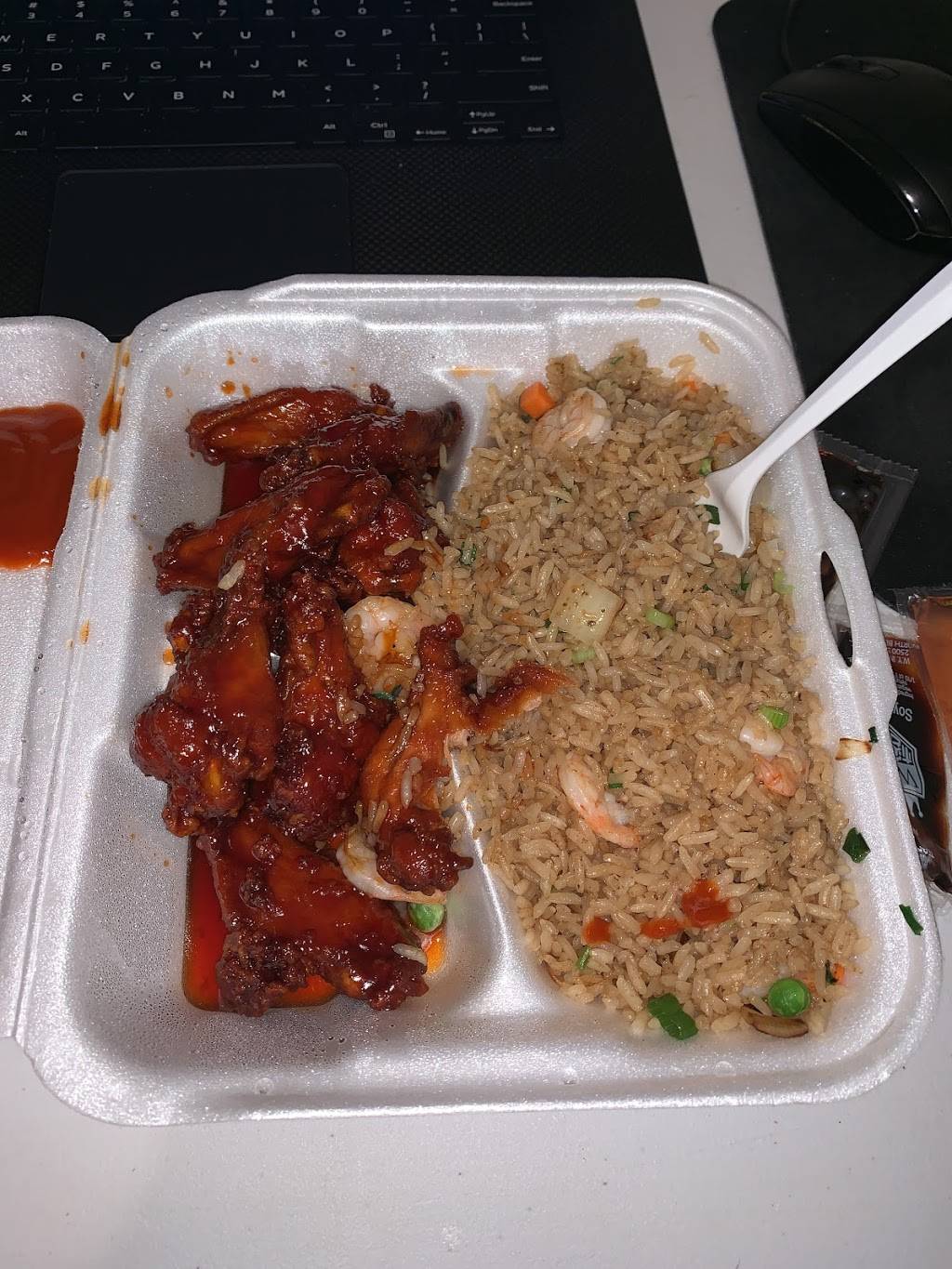 Lucky Panda | restaurant | 2596 Donald Lee Hollowell Pkwy NW, Atlanta, GA 30318, USA | 4047998838 OR +1 404-799-8838