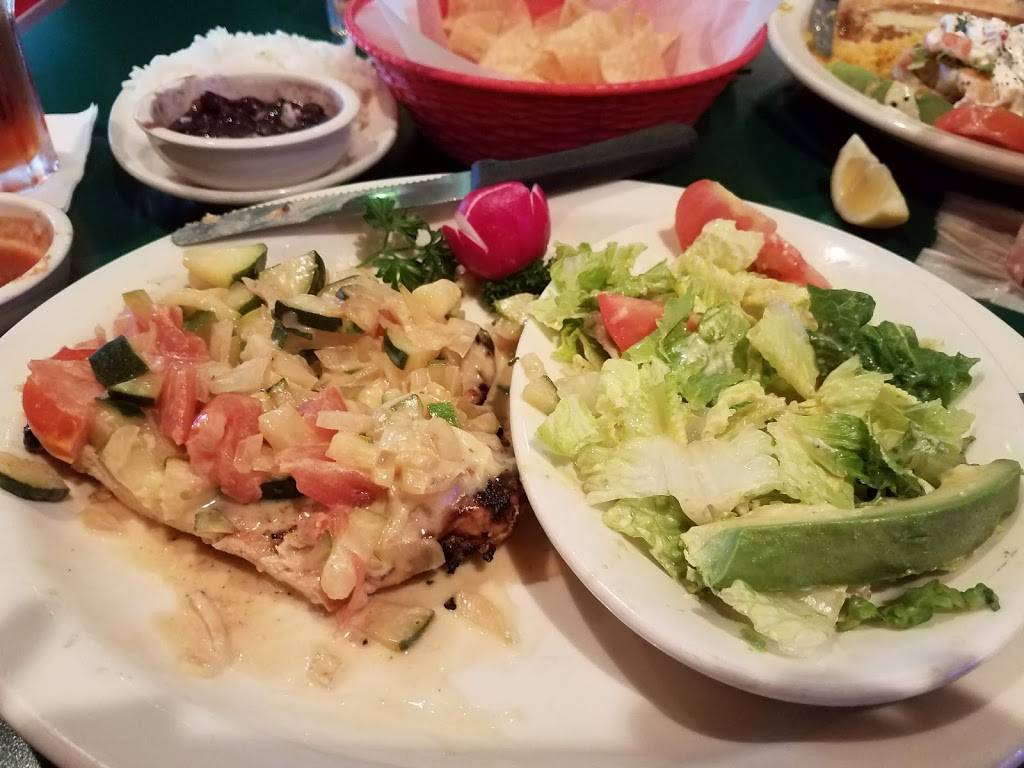 El Tio Tex-Mex Grill | restaurant | 7527 Linton Hall Rd, Gainesville, VA 20155, USA | 7037530826 OR +1 703-753-0826