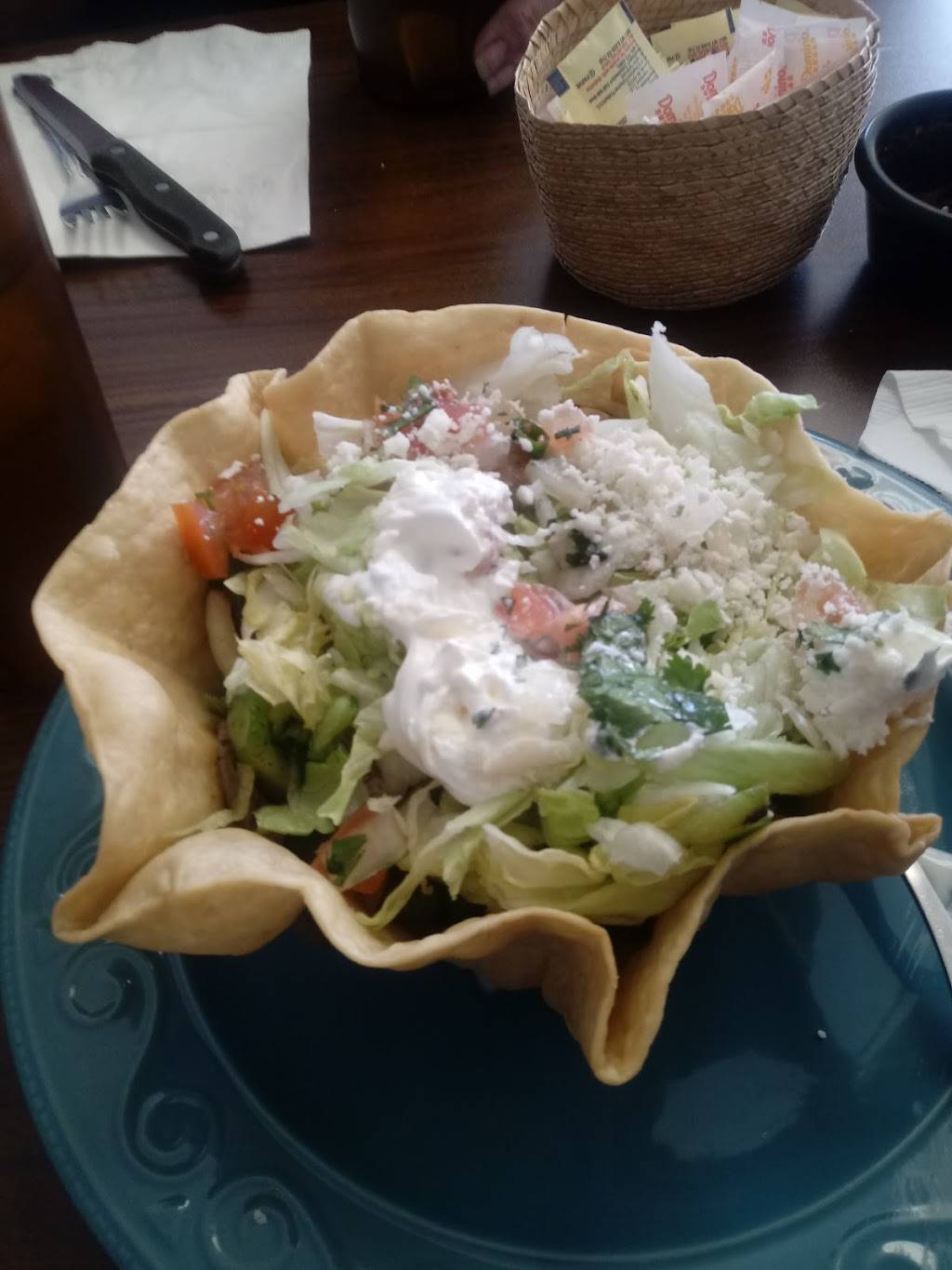 Castañeda Mexican Restaurant | restaurant | 141 W Penn Ave, Robesonia, PA 19551, USA | 6106938000 OR +1 610-693-8000