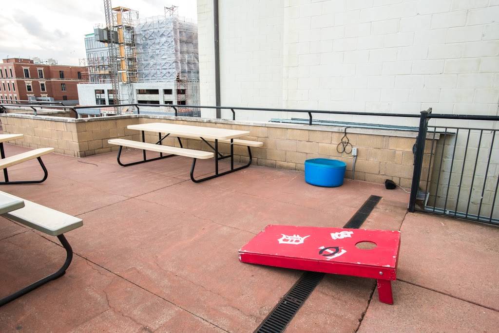 The Dugout Bar | restaurant | 950 W Addison St, Chicago, IL 60613, USA | 7736616043 OR +1 773-661-6043