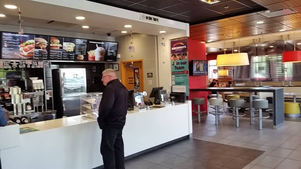 McDonalds | cafe | 16407 Detroit Ave, Lakewood, OH 44107, USA | 2162267754 OR +1 216-226-7754