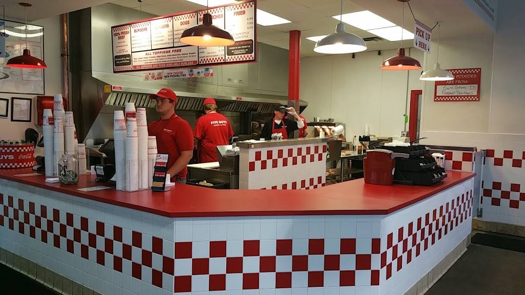 Five Guys | meal takeaway | 145 Town Centre Dr, Johnstown, PA 15904, USA | 8142627872 OR +1 814-262-7872