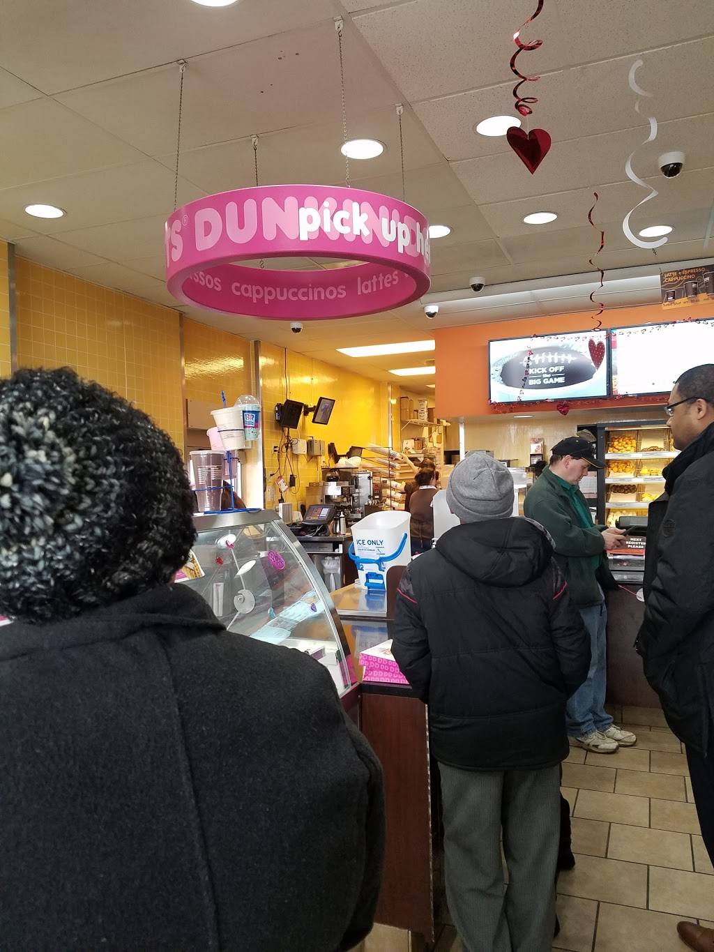 Dunkin | cafe | 6550 US-6, Portage, IN 46368, USA | 2197634400 OR +1 219-763-4400