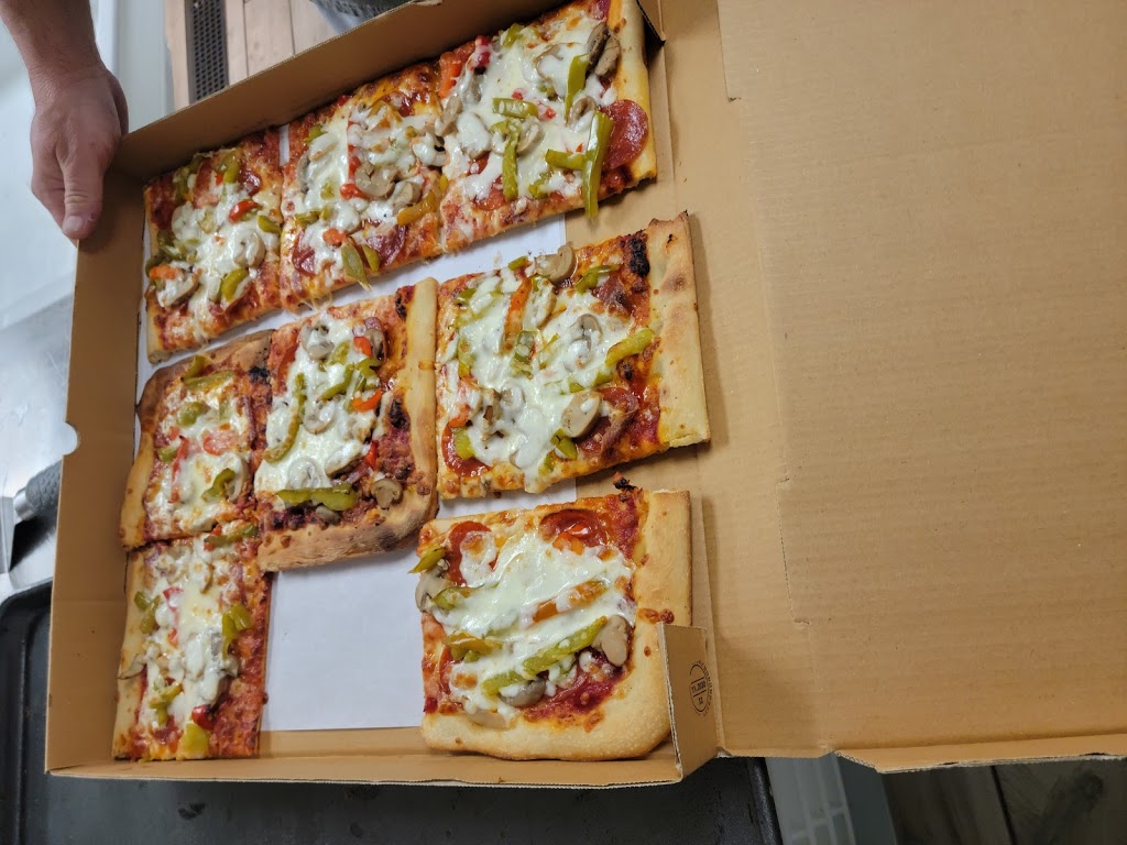 GIOVANNIS | meal takeaway | 1354 E State St, Sharon, PA 16146, USA | 7243086817 OR +1 724-308-6817