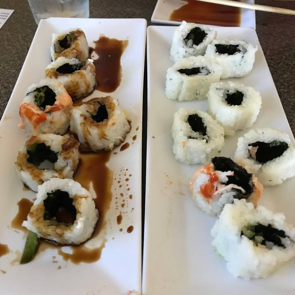 Chopsticks Sushi | restaurant | 101 Fort Howard Ave, De Pere, WI 54115, USA | 9206326797 OR +1 920-632-6797