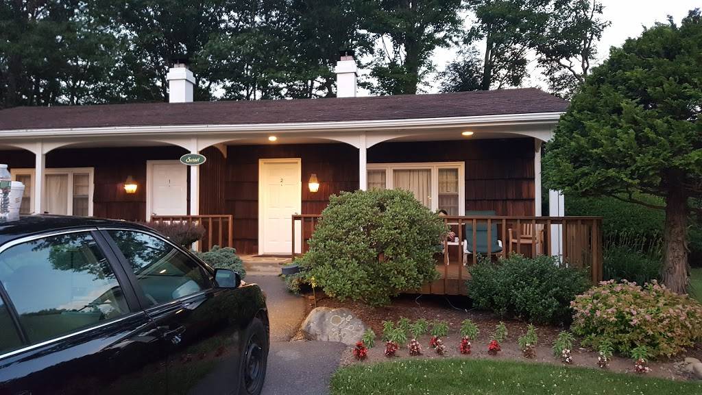 Crescent Lodge & Country Inn | restaurant | 5854 Paradise Valley Rd, Cresco, PA 18326, USA | 5705957486 OR +1 570-595-7486