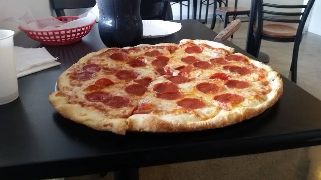 Brooklyn Pizza | restaurant | 240 N Liberty St, Powell, OH 43065, USA | 6144368900 OR +1 614-436-8900