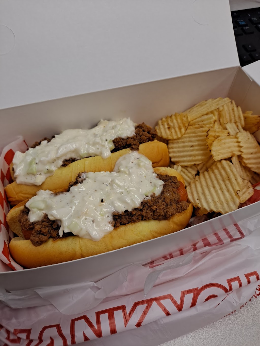 The Front Porch | restaurant | 215 Church St, Spencer, WV 25276, USA | 3045192147 OR +1 304-519-2147