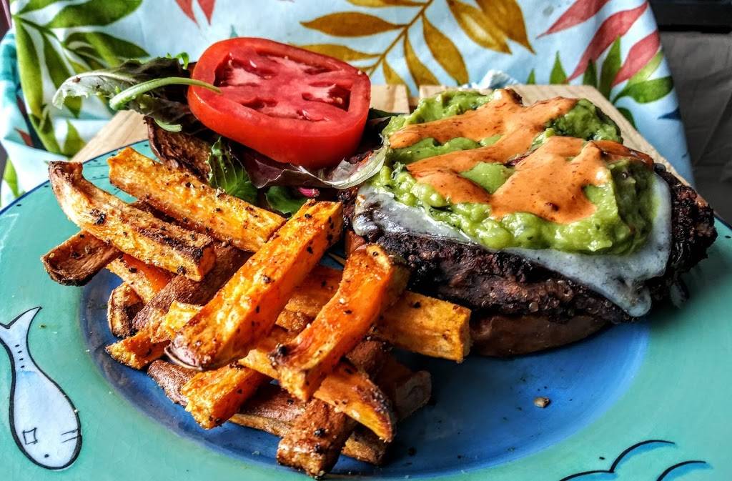 Quinoa-Connection | restaurant | 134 Hialeah Dr, Hialeah, FL 33010, USA | 3057047408 OR +1 305-704-7408