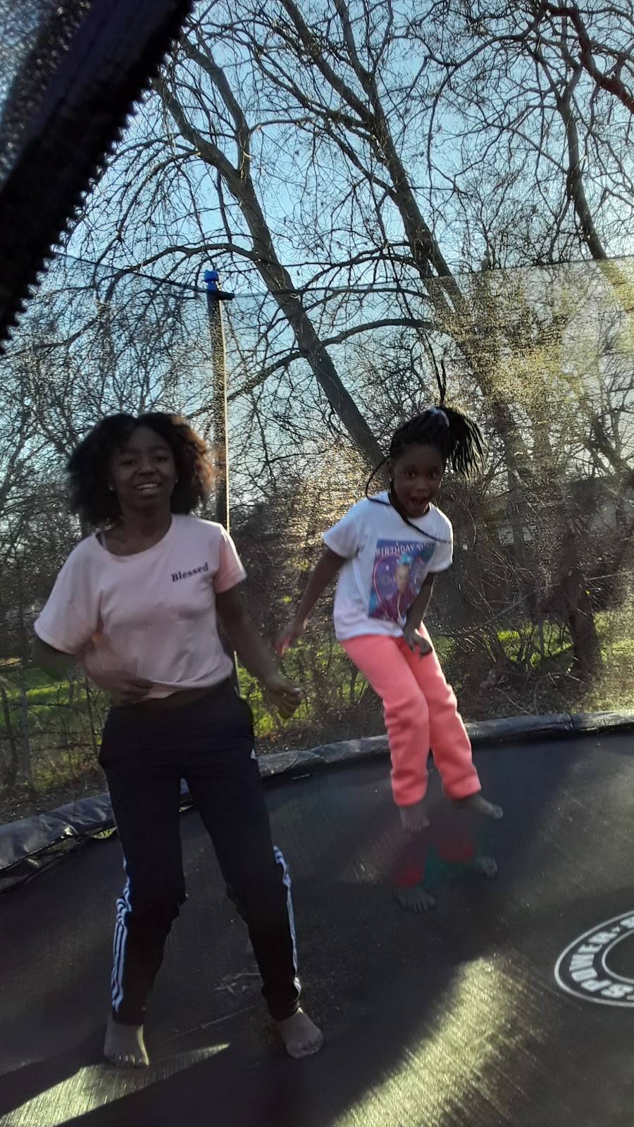 On the Go Food Mart | restaurant | 5300 Brentwood Stair Rd, Fort Worth, TX 76112, USA | 8174518667 OR +1 817-451-8667