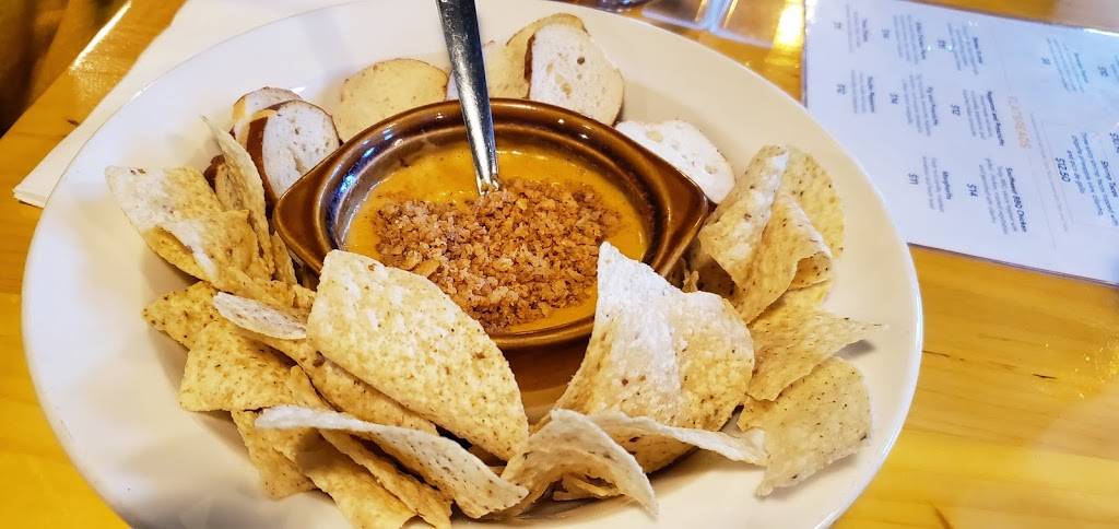 ENKI Brewing Taproom & Eatery | restaurant | 1495 Stieger Lake Ln, Victoria, MN 55386, USA | 9523008408 OR +1 952-300-8408