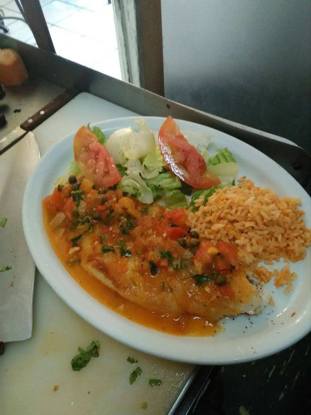 Restaurante Mama Mia La Paloma | restaurant | Carretera Libre Ros-Ensenada KM 28.2 Int 295, La Paloma, 22713 Rosarito, B.C., Mexico | 016616131244 OR +52 661 613 1244