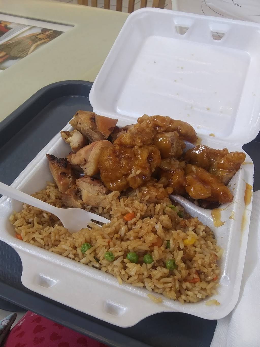 Flaming Wok | restaurant | 14600 Lakeside Cir # 2370, Sterling Heights, MI 48313, USA | 5865328898 OR +1 586-532-8898