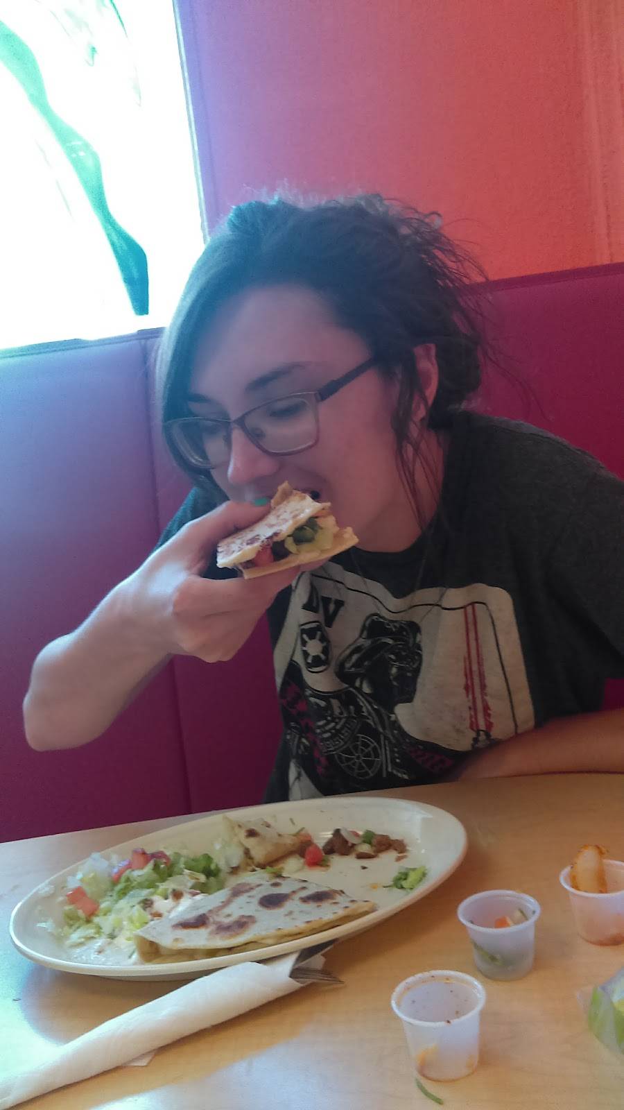 Taqueria La Palma | restaurant | 103 Belcher St, Cleveland, TX 77327, USA | 8324802517 OR +1 832-480-2517