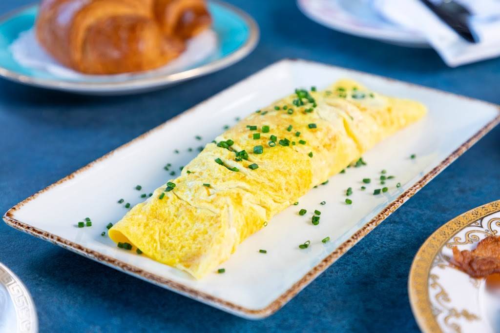 Cleo Third Street | restaurant | 8384 W 3rd St, Los Angeles, CA 90048, USA | 3235791600 OR +1 323-579-1600