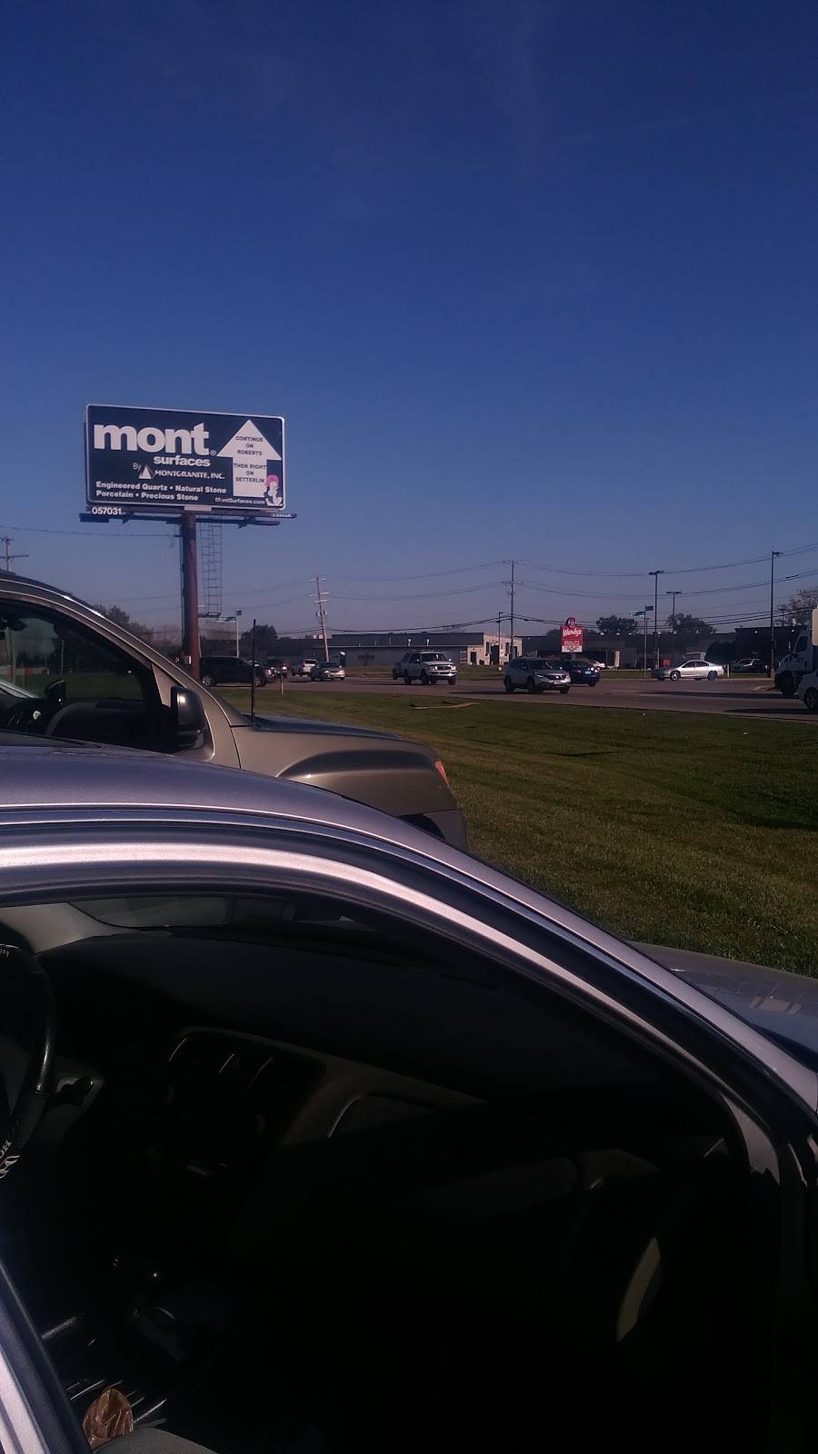 Subway Restaurants | restaurant | 4391 Old Roberts Rd, Columbus, OH 43228, USA | 6145290528 OR +1 614-529-0528